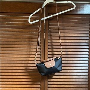 Montana West Black and Brown Crossbody Bag